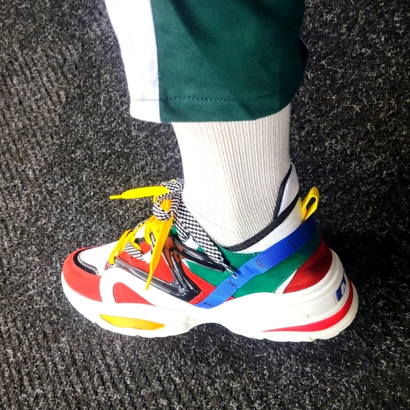 Meet your Posher, Ishmael - Picture 1 of 2